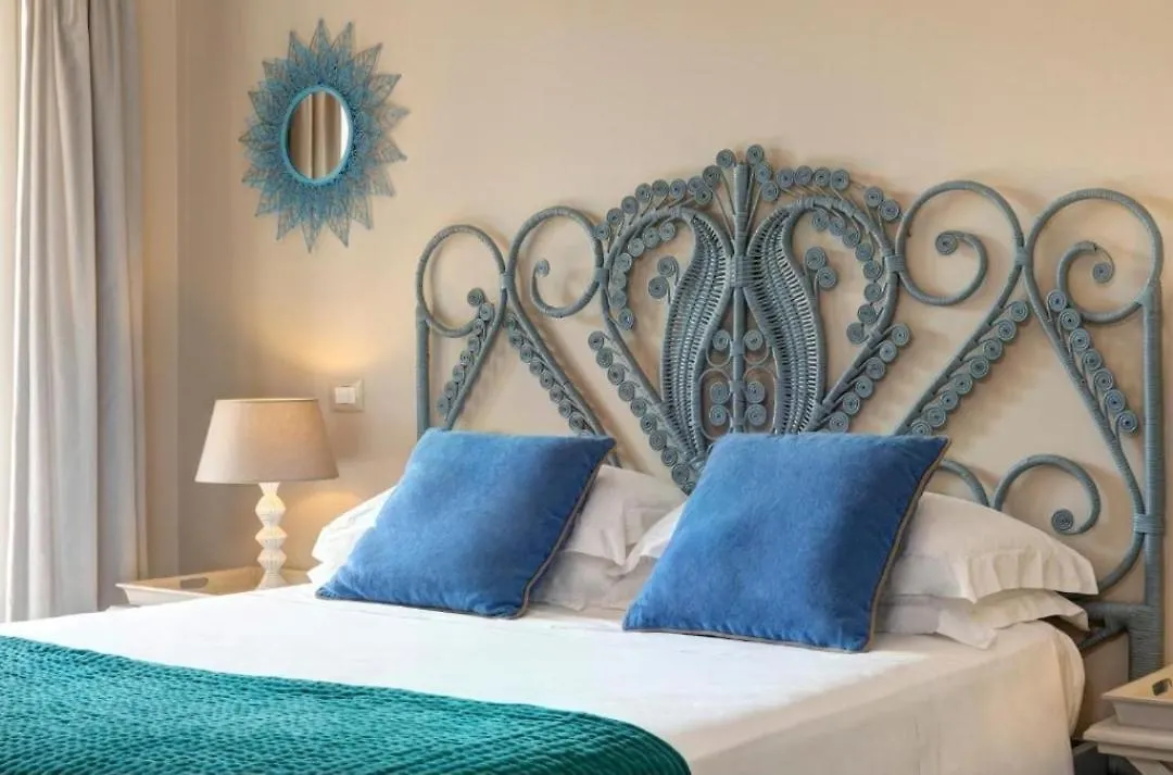 Apartment In Resort Les Sables Noirs Вулкано