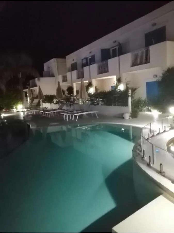 Apartment In Resort Les Sables Noirs Вулкано